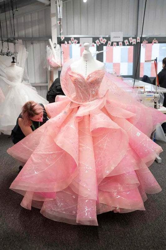 GLINDA DRESS: Enchanting Pink Elegance